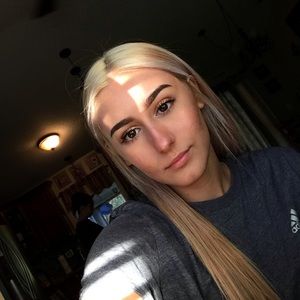 Meet your Posher, Jada